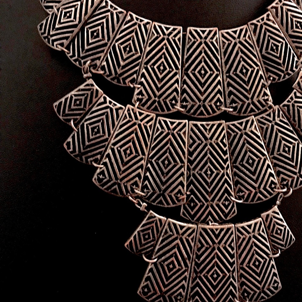 Brass tone bohemian style statement necklace Previously owned in good condition